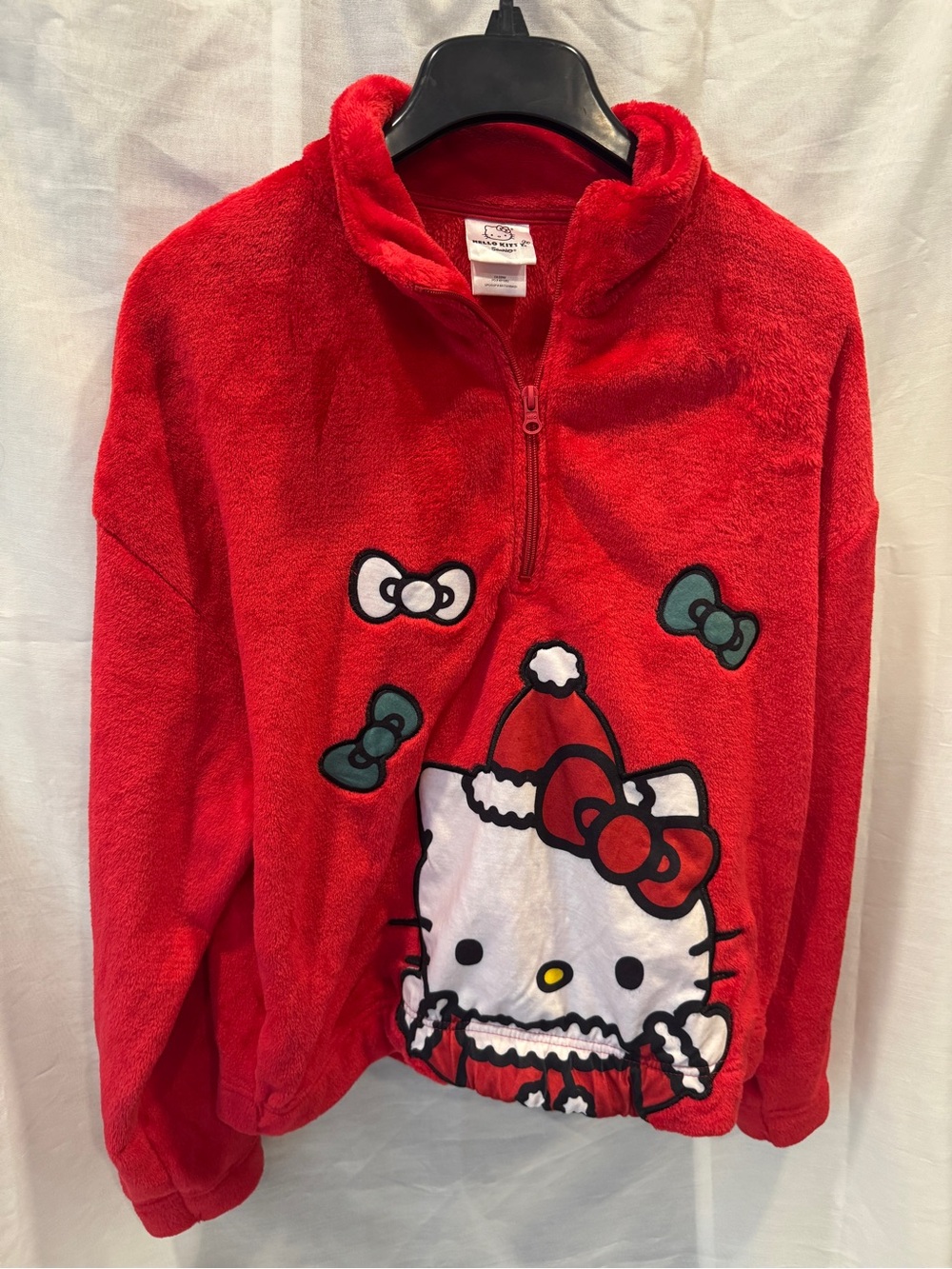 Sanrio Hello Kitty Christmas half zip fleece pullover sweatshirt red large